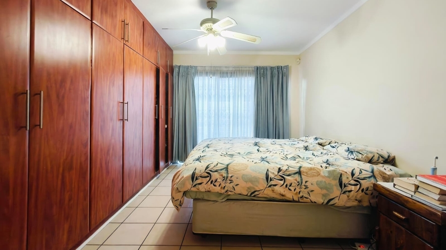 3 Bedroom Property for Sale in Van Der Hoff Park North West
